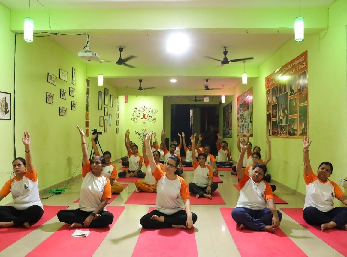 JAIRAM YOGA CENTER | HOME | Yoga Excellence | Holistic Well-being ...